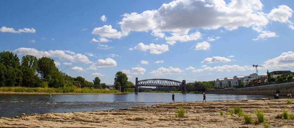 Plattform für Niedrigwasser: Wo Deutschland das Wasser ausgeht