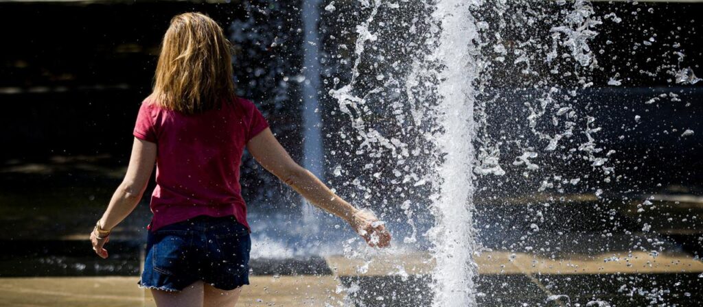 Wie Hitze auf Zyklus und Menstruation wirken kann