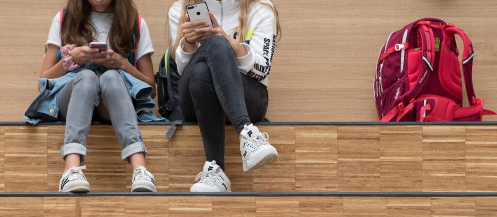 EU-Experten empfehlen Social-Media-Verbot für Kinder unter 13 Jahren