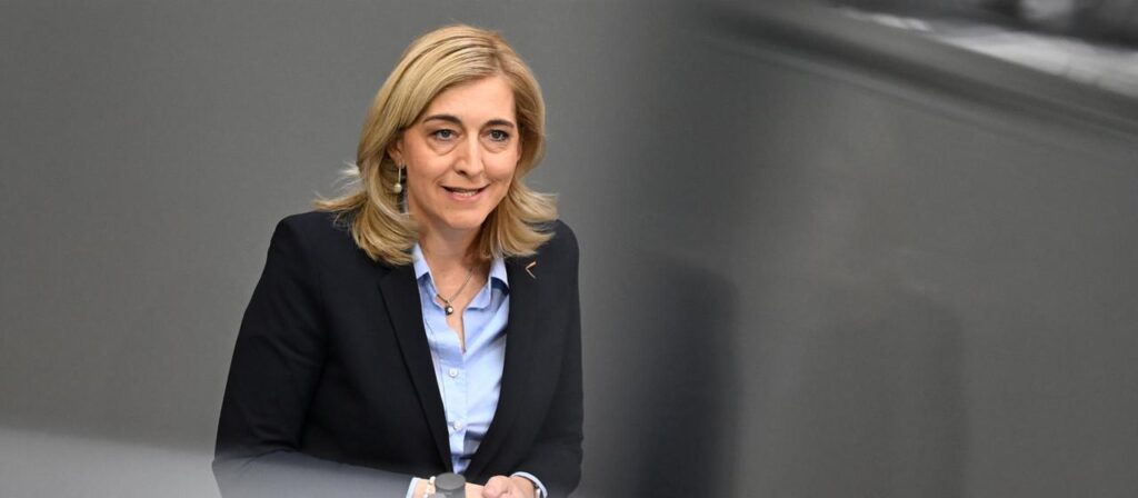Medienberichte: Gesundheitsministerin Warken soll Kanzleramtschefin werden
