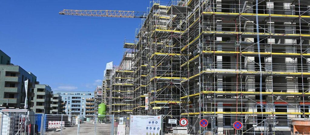 Machen Normen das Bauen teuer und umständlich?