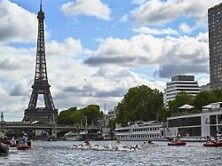 EM-Rennen finden statt: Öl-Sichtung: Wieder Wirbel um die Seine in Paris