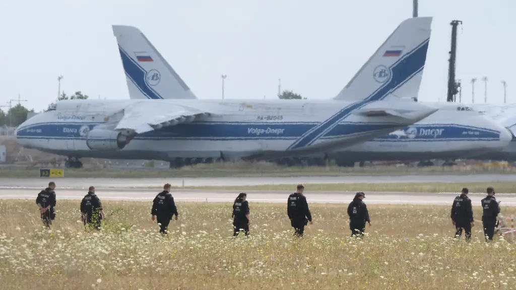 Sprengsatz am Flughafen Leipzig: Russland weist Verantwortung für Drohnenvorfall zurück