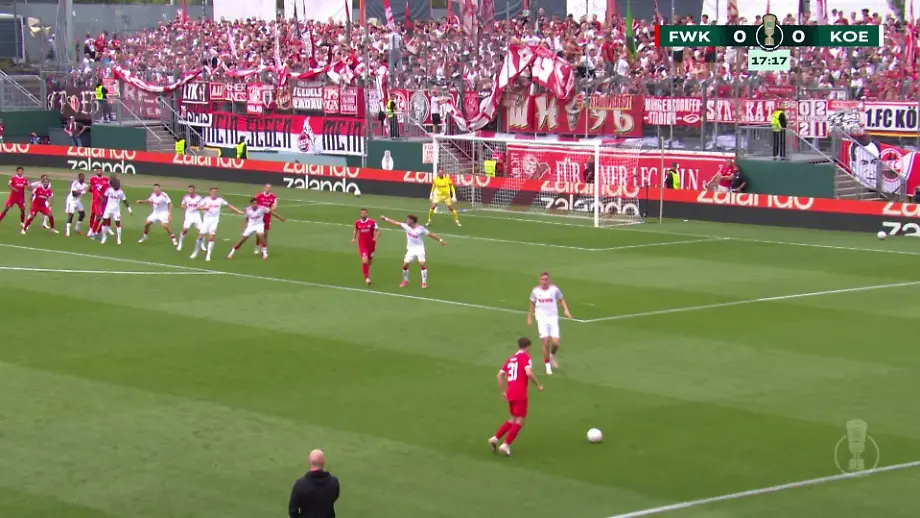 16-Jähriger trifft: 1. FC Köln wendet Pokal-Blamage ab, HSV souverän weiter