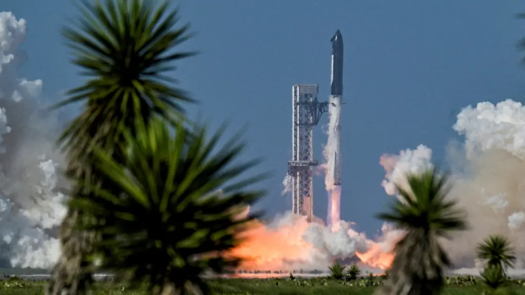 „Tausende Flüge“ pro Jahr: SpaceX plant riesigen Weltraumbahnhof für 100 Milliarden Dollar