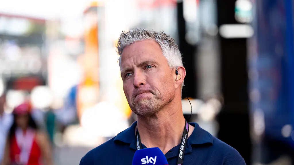 Knochenstück abgebrochen: Ralf Schumacher muss nach „Jetski Star WM“ operiert werden
