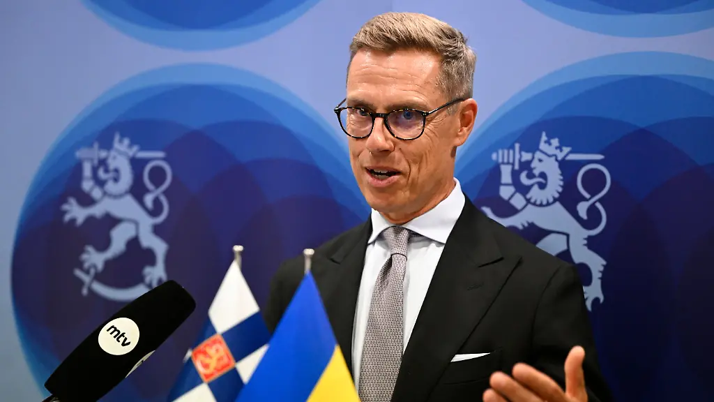„Weder Belege noch Fakten“: Finnlands Präsident glaubt nicht an russischen Angriff auf Nato
