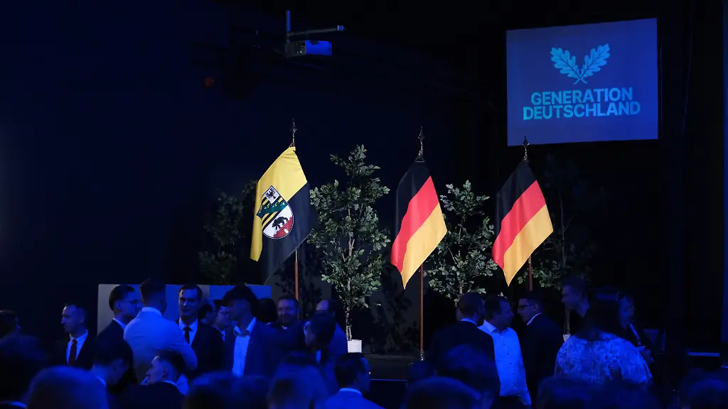 Bundeskongress in Magdeburg: Nachwuchs der AfD fordert millionenfache „Remigration“