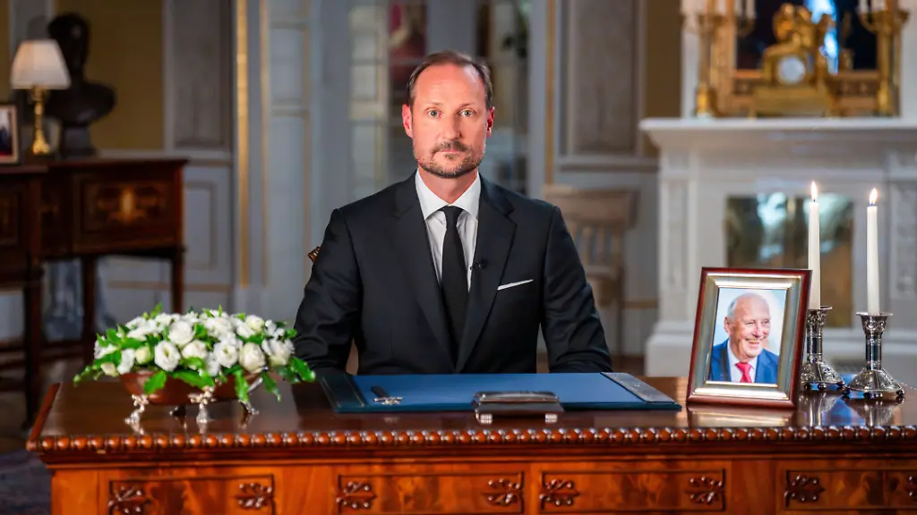 Norwegens neuer König Haakon VIII. würdigt verstorbenen Vater in erster Rede