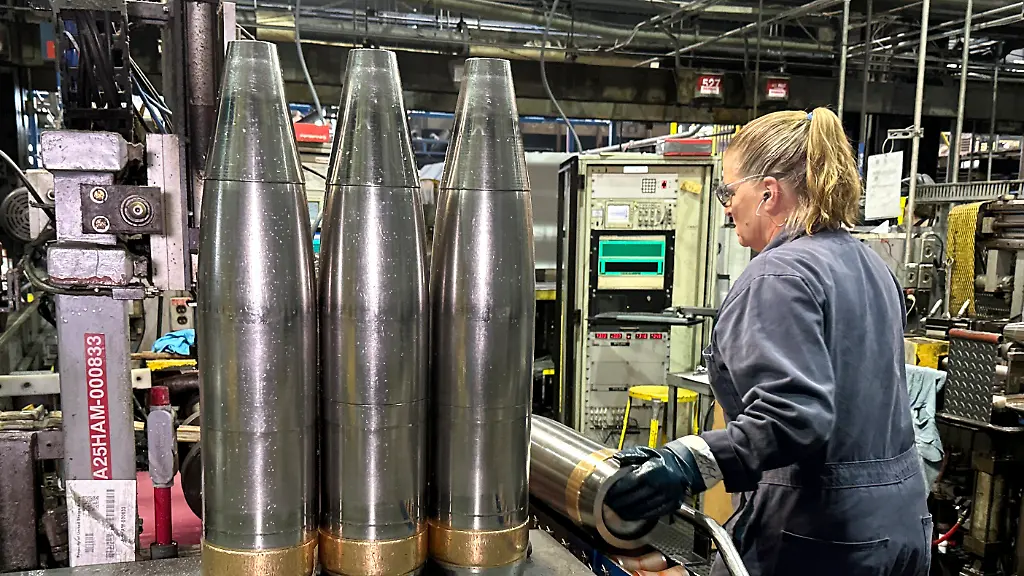 Ministerium setzt Frist: Pentagon drängt US-Rüstungsindustrie zu mehr Produktion