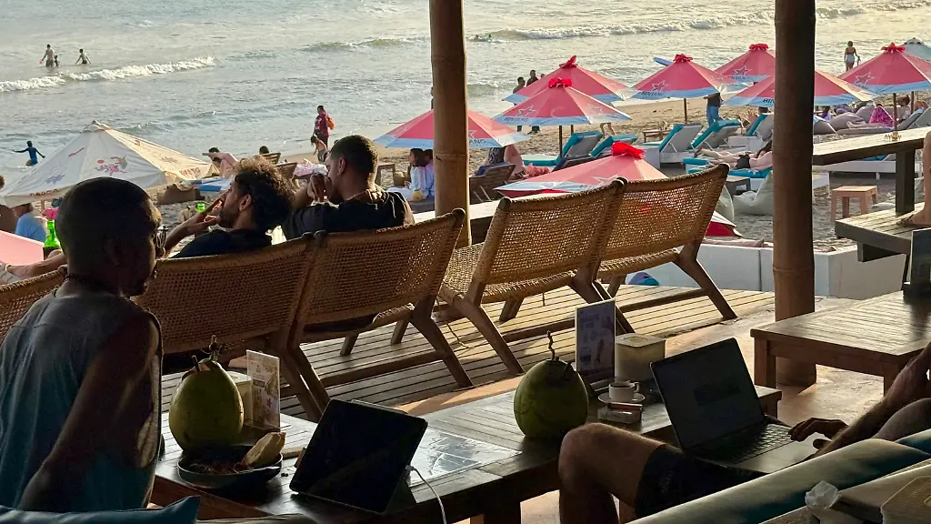 Wem gehört Bali?: Digitale Nomaden übervölkern eine Insel