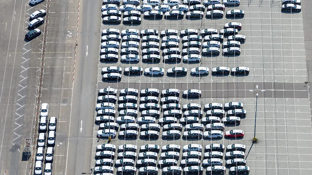 Auftragsbücher voller: Deutschlands Autoindustrie schöpft wieder Hoffnung