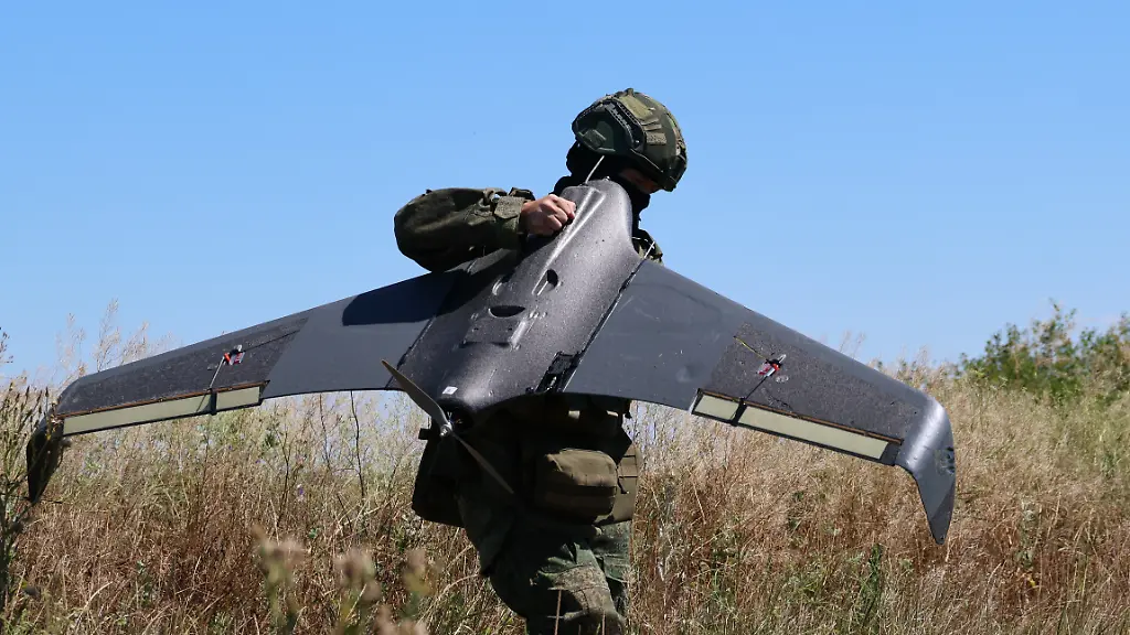 Russland angeblich ukrainische Waffenfabrik getroffen