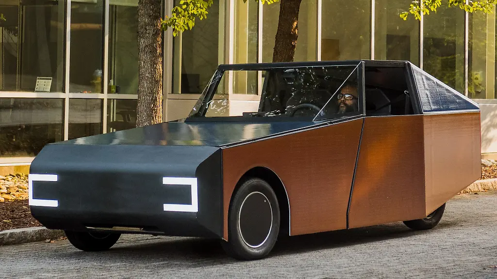 Überschuss-Auto von BMW und Uni: Solar-Coupé Luminetta erzeugt mehr Energie, als es verbraucht