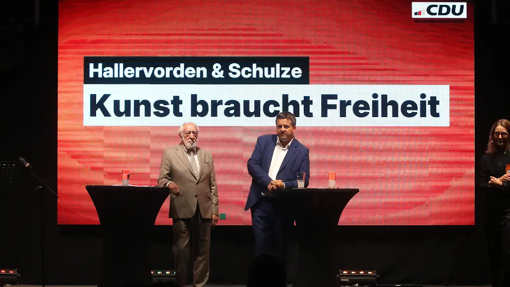 Kontroverse Komiker „Didi“ Hallervorden und Uwe Steimle mischen Wahlkampf in Sachsen-Anhalt auf