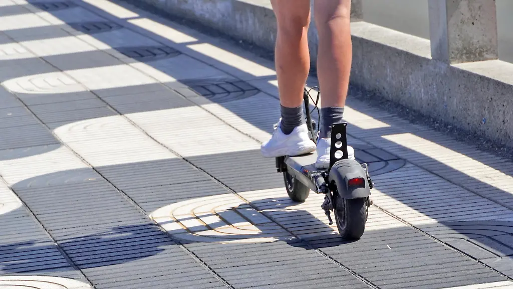 Zahl der Leih-Scooter sinkt: Immer mehr Deutsche kaufen E-Scooter – Boom bei Privatgeräten