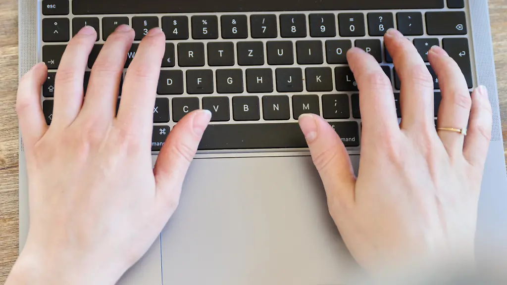Arbeitsmarkt bricht ein: Zahl der arbeitslosen Informatiker und Ingenieure steigt auf Höchststand