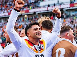 DFB-Star sorgt für Jubelsturm: Nadiem Amiri verkündet überraschende Entscheidung