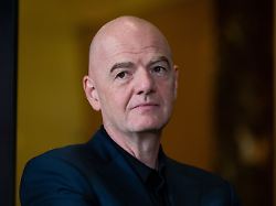 Präsident springt Infantino bei: Donald Trump warnt die FIFA vor „schrecklichem Fehler“