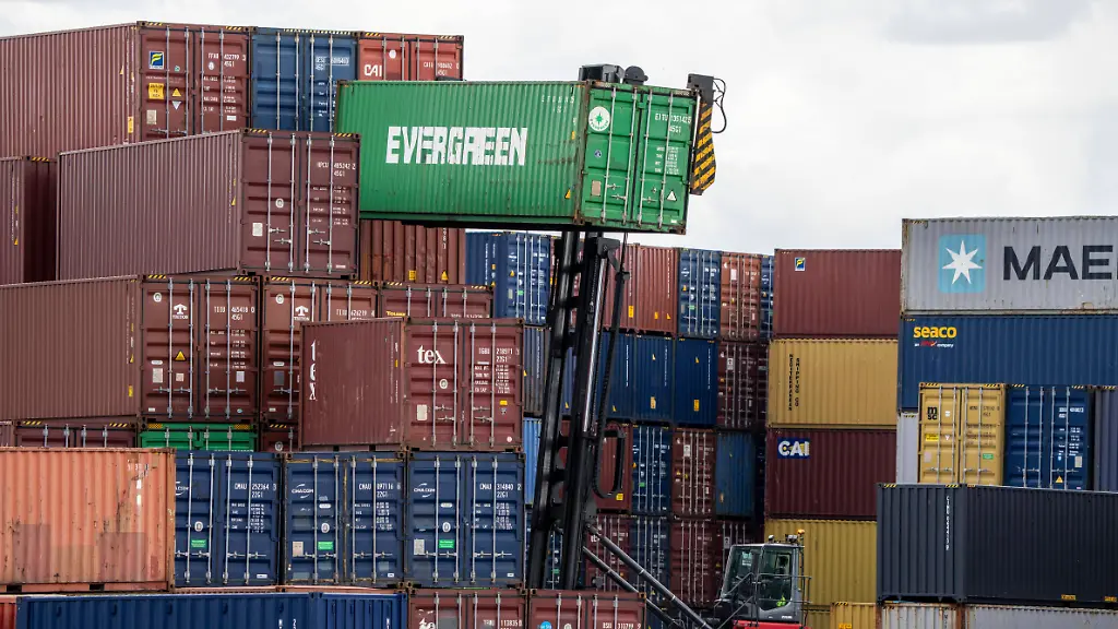 Höchster je erhobener Monatswert: Hoffnung für die deutsche Wirtschaft: Neuer Rekord bei Exporten