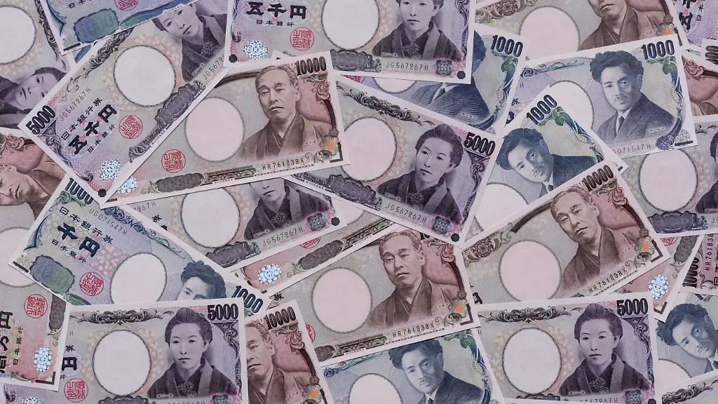 Japans Währung in der Krise: Warum der Yen trotz milliardenschwerer Intervention weiter abstürzt