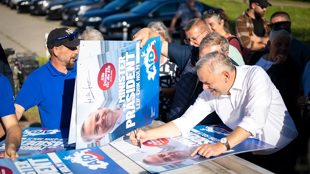 Reicht es für Rot-Rot-Grün?: Umfrage: AfD und SPD legen in Mecklenburg-Vorpommern leicht zu