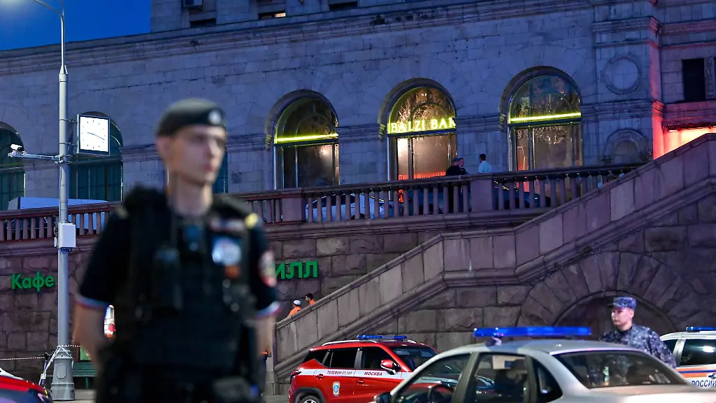 Explosion in Moskauer Restaurant: Russische Botschaft macht Selenskyjs „Terrorbande“ für Anschlag verantwortlich