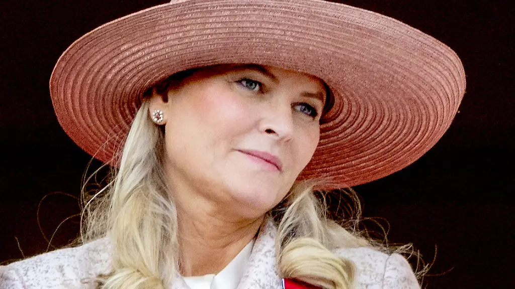 Gratulation mit Familienbild : Kein neues Foto von Mette-Marit zum 53. Geburtstag
