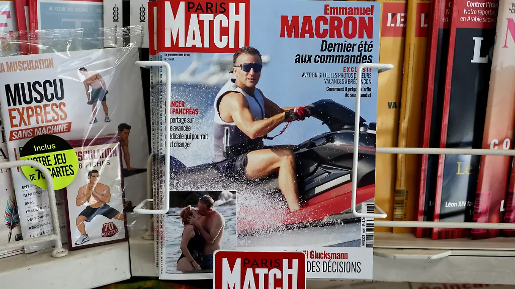 Urlaub während der Waldbrände: Jetski-Macron bringt seine politischen Gegner auf Zinne