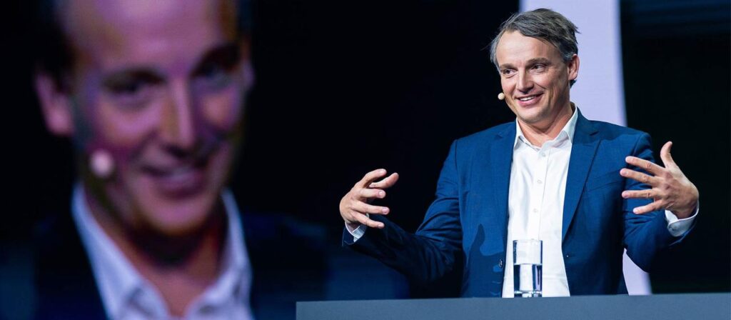 Studie: Soviel verdienten DAX-Vorstände 2025