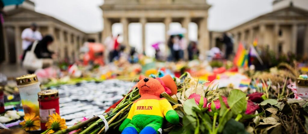 Bundestags-Innenausschuss tagt zu CSD-Anschlag | tagesschau.de