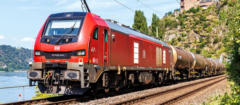 Niedrigwasser: Bahn bietet Hilfe mit mehr Güterzügen an