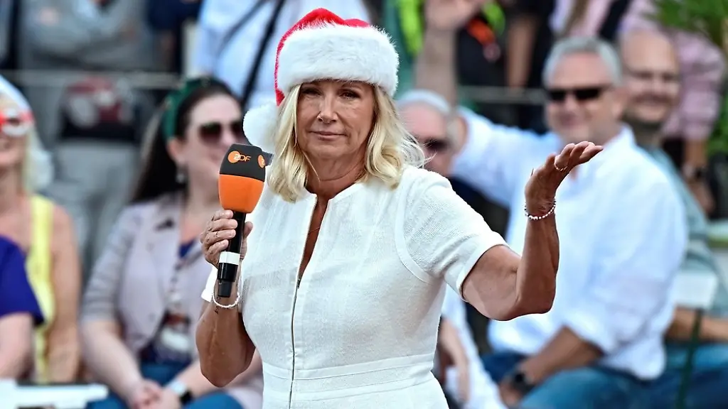 Zuschauer wenig begeistert: „ZDF-Fernsehgarten“ überrascht mit Weihnachtsausgabe im August