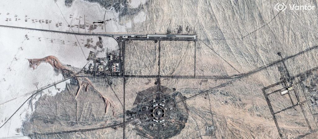 Chinas militärische Aufrüstung: Anlage in der Wüste wirft Fragen auf