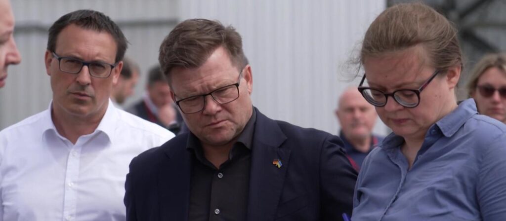 Schneider besucht die Ukraine: Umweltschutz in Kriegszeiten