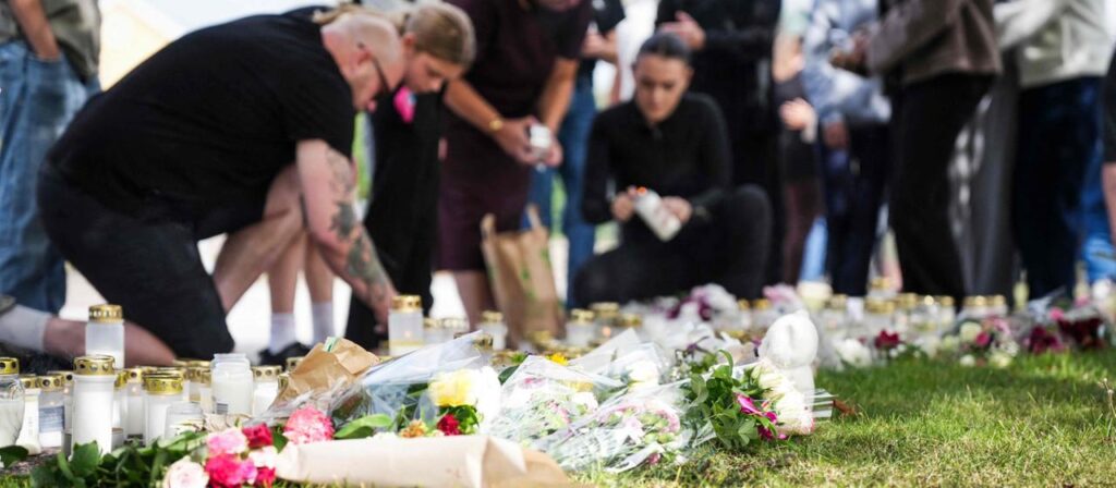 Trauer und Fassungslosigkeit nach Schwertangriff in Schweden