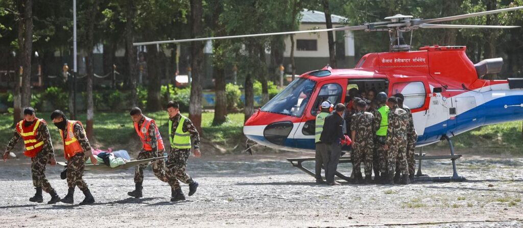 Zahl der Toten nach Sturzflut in Nepal steigt auf mehr als 500