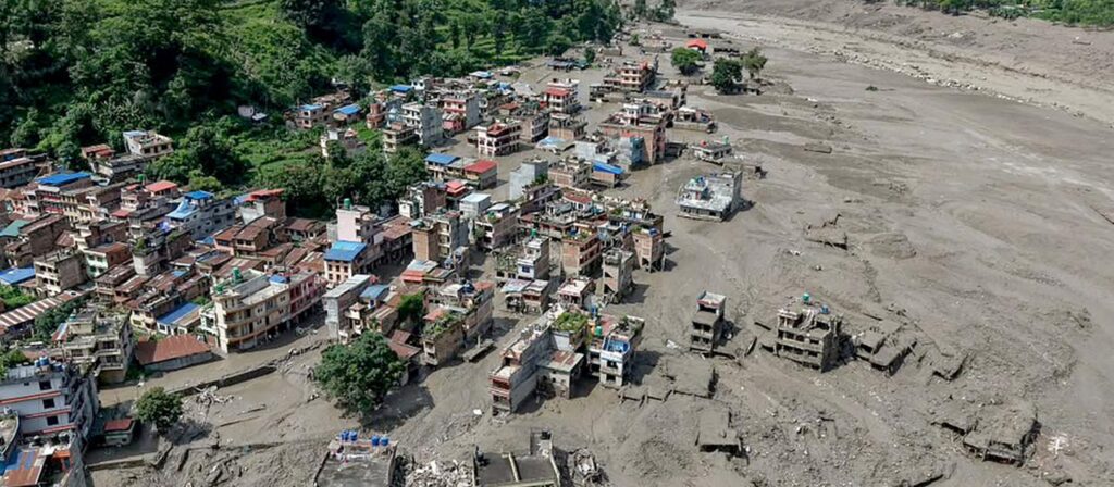 Viele Tote nach Sturzflut in Nepal – Hunderte Reisende vermisst