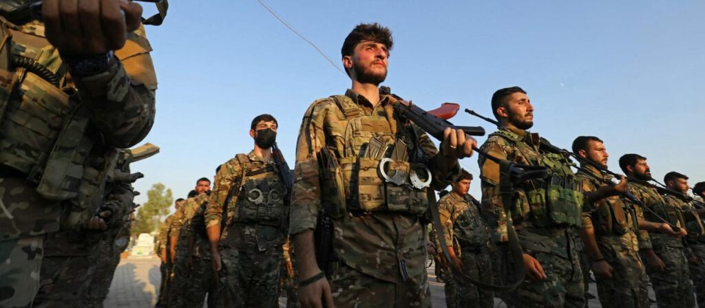 Aufbruchstimmung in Syrien nach Auflösung von kurdischem Militärbündnis