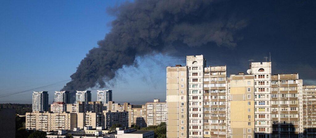 Krieg gegen die Ukraine: Viele Tote bei Luftangriff im Raum Kiew