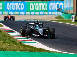 Verstappen abgehängt: Mercedes versetzt Ferrari ersten Monza-Dämpfer
