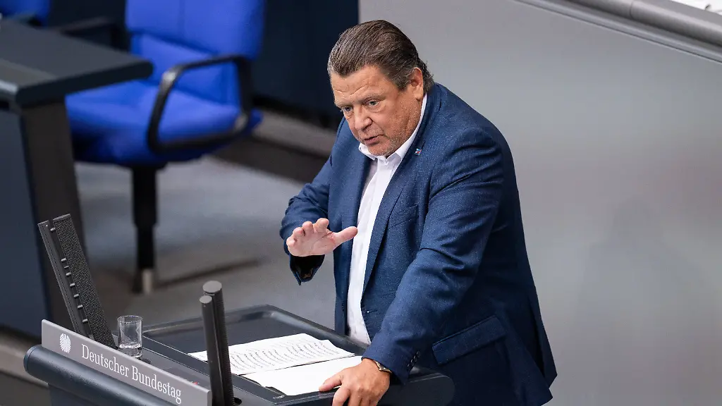 Wegen „ethnischer Säuberung“: AfD fühlt sich verleumdet und zeigt Merz an