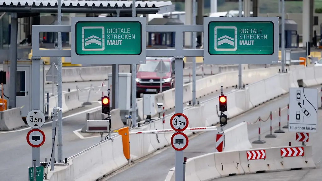 Unerfreuliche Urlaubsgrüße: Achtung teuer: Mautpost aus dem Ausland nicht ignorieren
