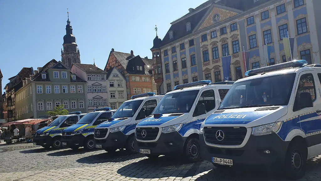 Bluttat in Oberfranken: Vermummter tötet Mann auf Party – Festnahme