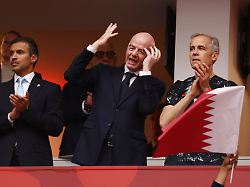 Milliardensumme an Mitglieder: Auszahlung von „Geldberg“: UEFA erhöht massiv den Druck auf Infantino