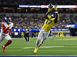 NFL-Spielbericht: Rams-Stars drehen die Uhr zurück für Kantersieg