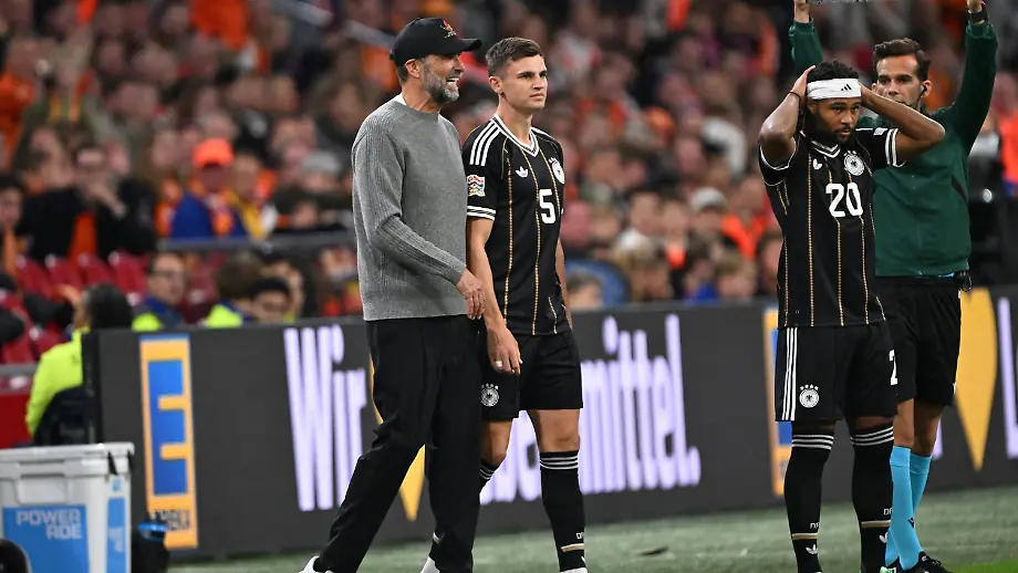 Schiri bei Klopp-Debüt im Fokus: Van der Vaart fassungslos: „Eine absolute Schande“