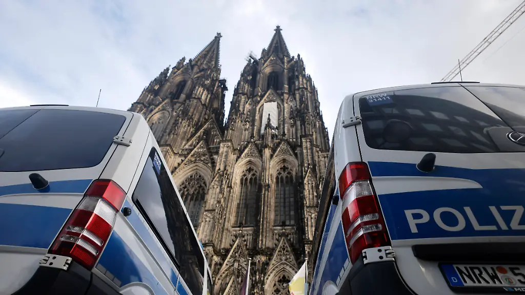 Mordkommission ermittelt: 37-Jähriger in Köln nach Schlägerei und Schuss schwer verletzt