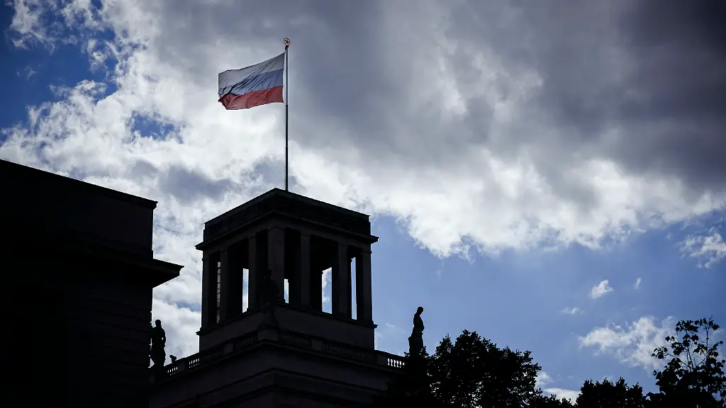 Im Osten nur 42 Prozent: Mehrheit sieht Russland als Gefahr für Deutschland