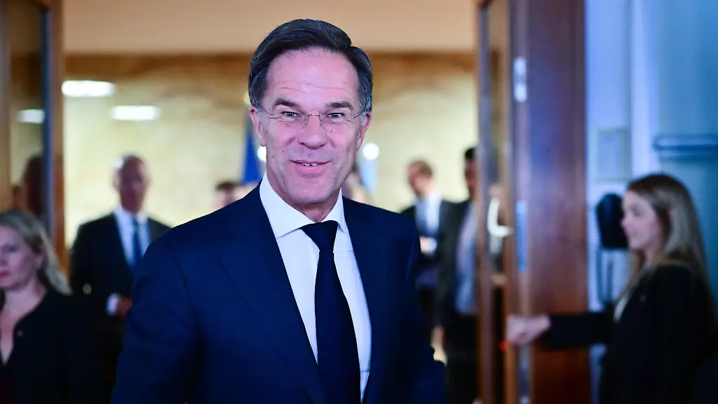 „In sechsten Gang geschaltet“: Rutte lobt deutschen Verteidigungsausbau